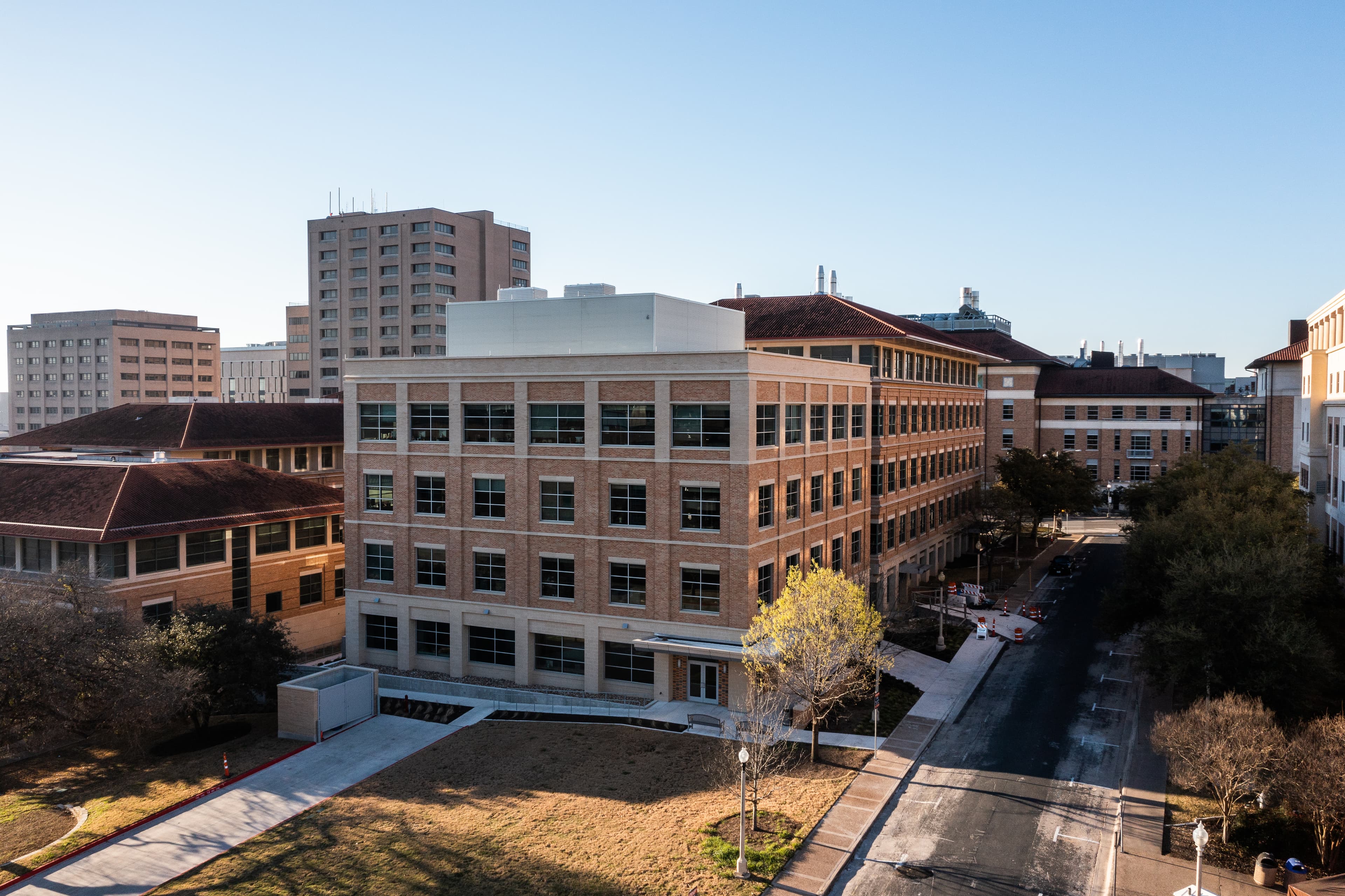 UT SEAY Building on the UT Campus in downtown Austin