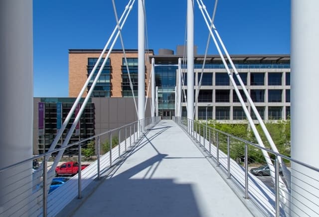UT CMA/CMB Rennovation and Skybridge - Gallery