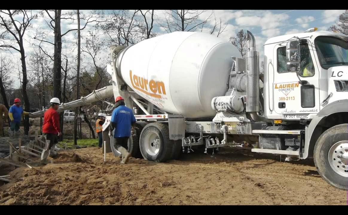 Lauren Concrete Participates in Extreme Makeover in Bastrop, Texas